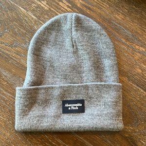 Abercrombie women’s beanie hat